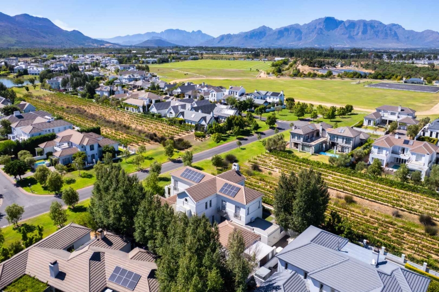 3 Bedroom Property for Sale in Val De Vie Estate Western Cape